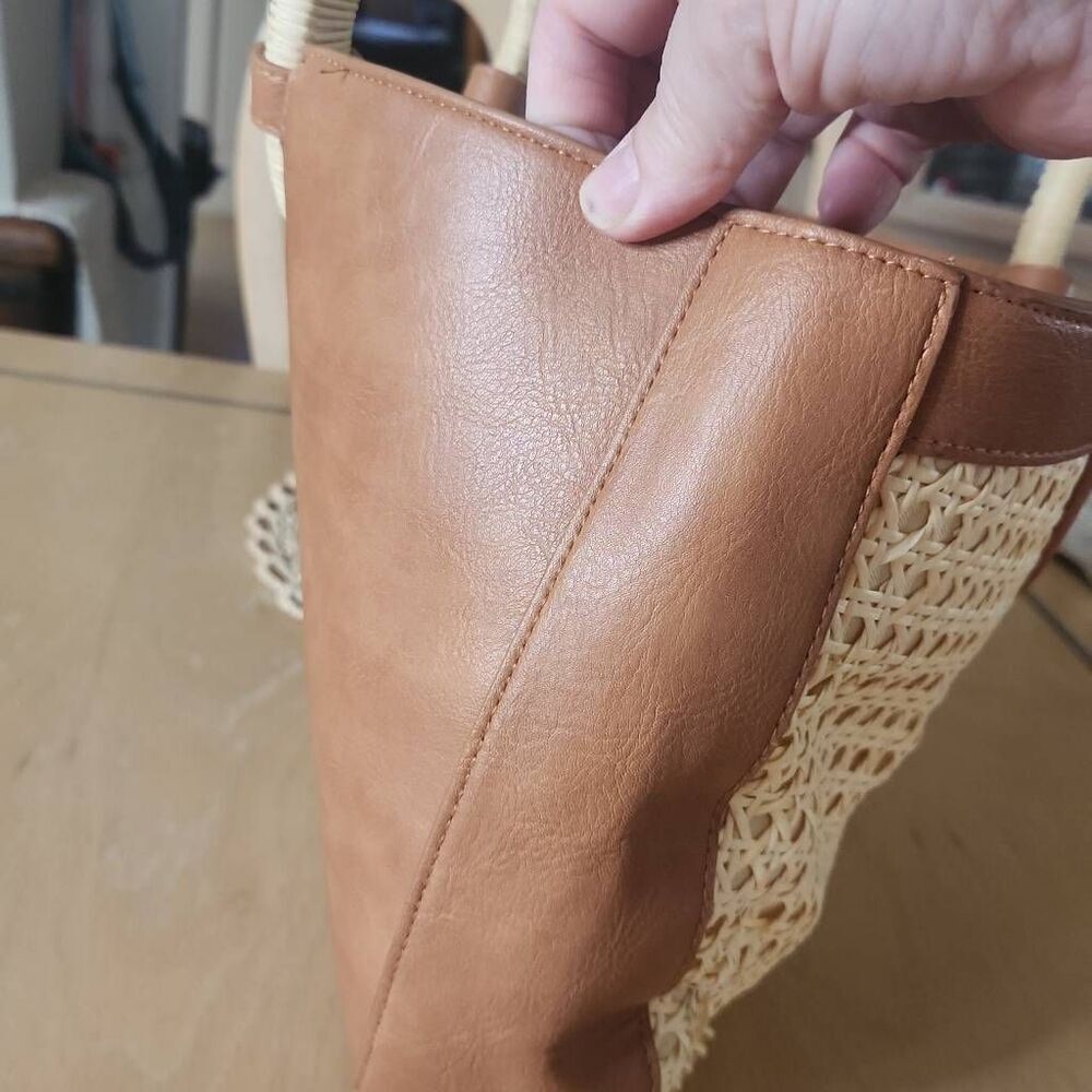 Universal Thread Straw Bag With Drawstring - image 4